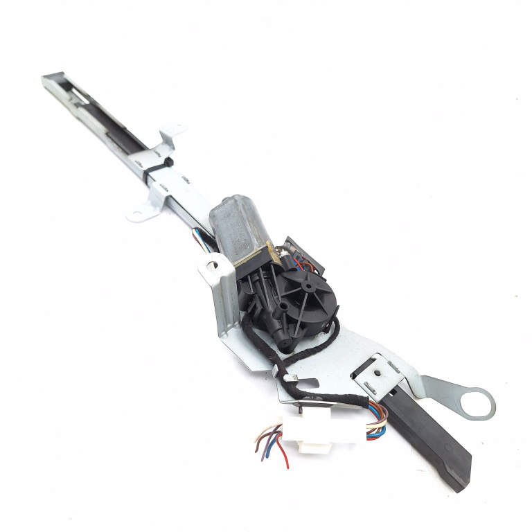 Centura Siguranta Dreapta,spate Mercedes-Benz CLK W209 2002 - 2009 2038600282, 203 860 02 82, 0132004319, 0 132 004 319, 0390201968, 0 390 201 968