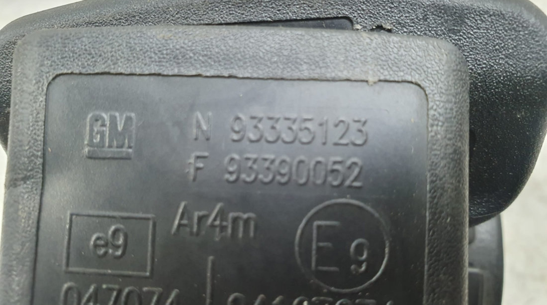 Centura siguranta mijloc spate 93335123 Opel Meriva [2002 - 2006]