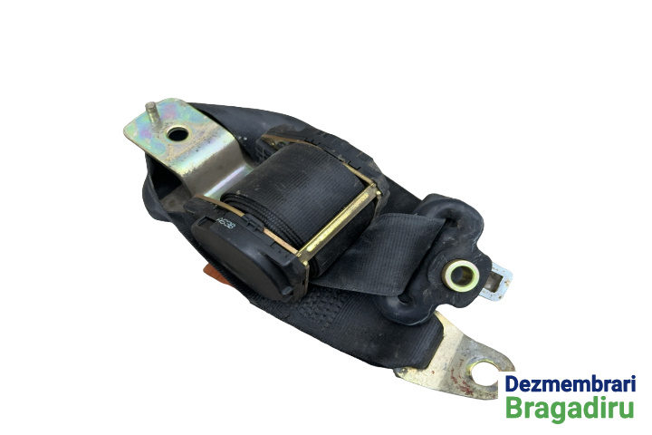 Centura siguranta spate dreapta Dacia Super nova [2000 - 2003] liftback 1.4 MPI MT (75 hp) Cod motor: E7J-A2