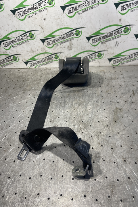 Centura siguranta spate stanga 610307000 Audi A4 B8/8K [2007 - 2011] Sedan 4-usi