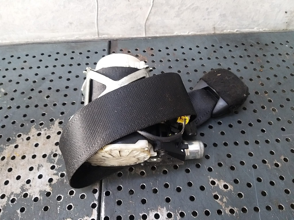 Centura siguranta stanga fata lancia delta 3 844 34054709c 07354718060