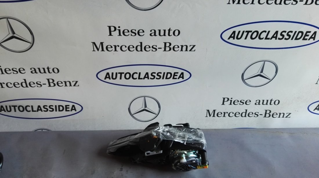 Centura siguranta stanga fata Mercedes CLS 250 W218
