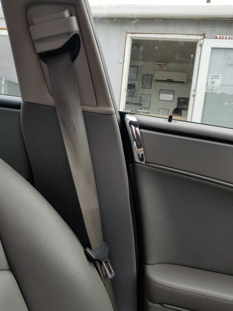 CENTURA SIGURANTA STANGA FATA MERCEDES CLS W219