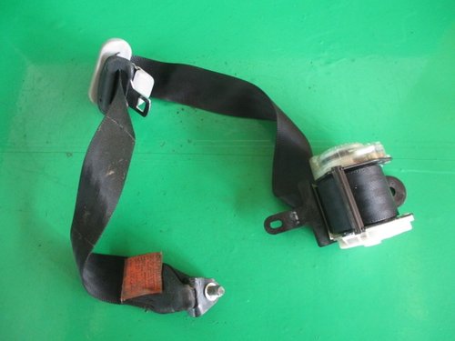 CENTURA SIGURANTA STANGA SPATE MITSUBISHI PAJERO PININ FAB. 1999 – 2007 ⭐⭐⭐⭐⭐
