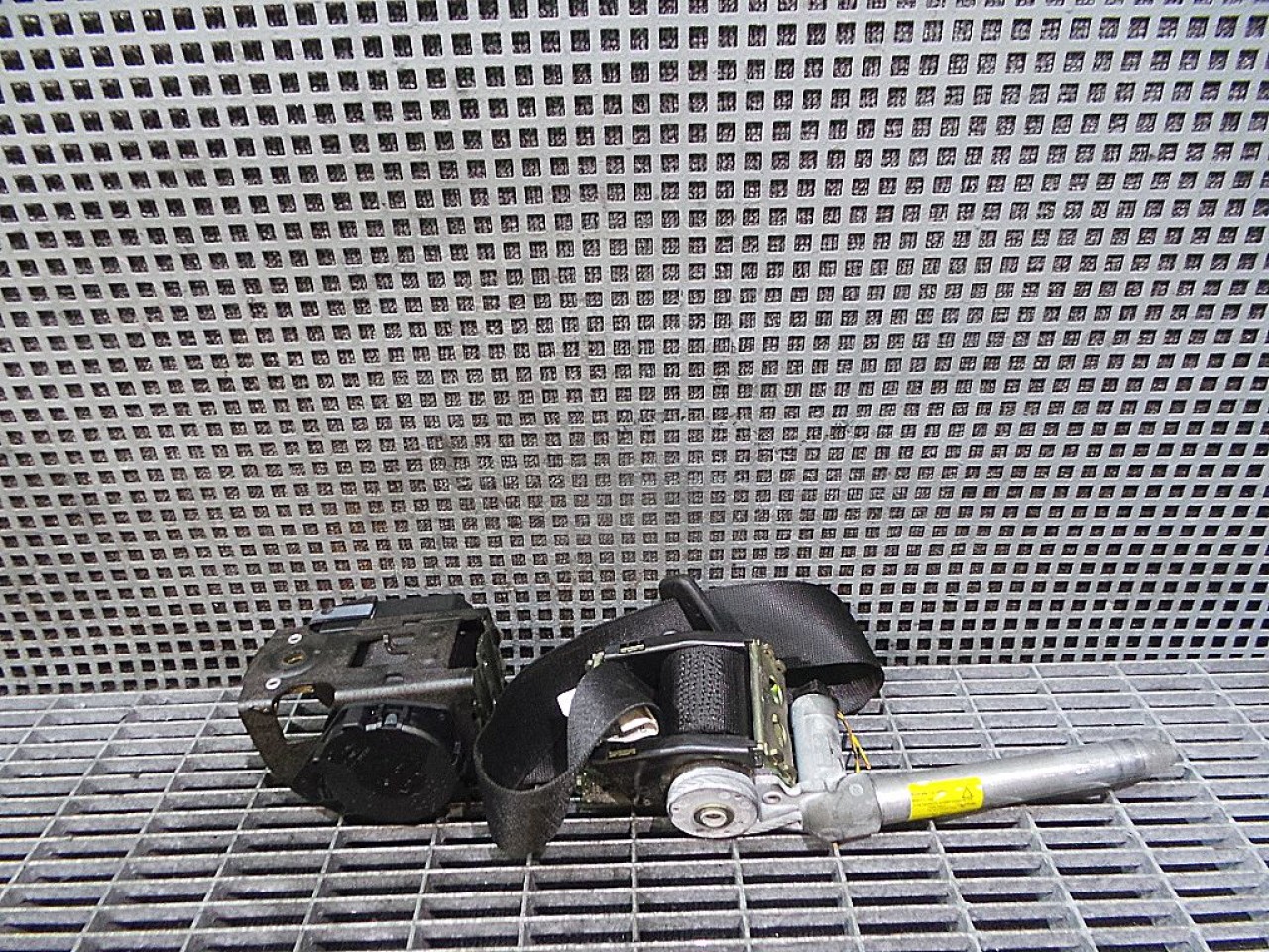 CENTURA SPATE DREAPTA BMW SERIA 7 E 65 SERIA 7 E 65 - - (2001 2008)