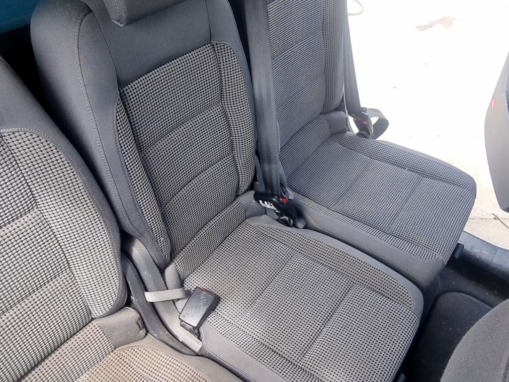 Centura spate mijloc Volkswagen Touran (1T1, 1T2) [Fabr 2003-2010] 2.0 TDI BKD 103 KW / 140CP