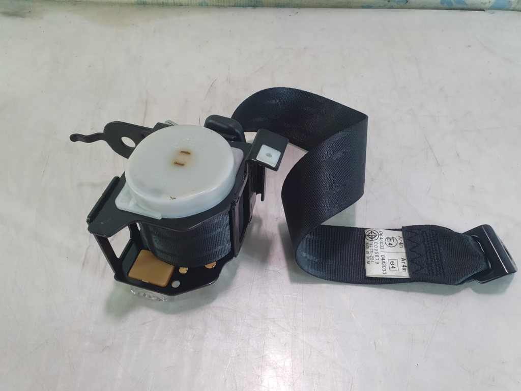 Centura spate t89506t Mazda 3 BM [2013 - 2016] 2.0 benzina