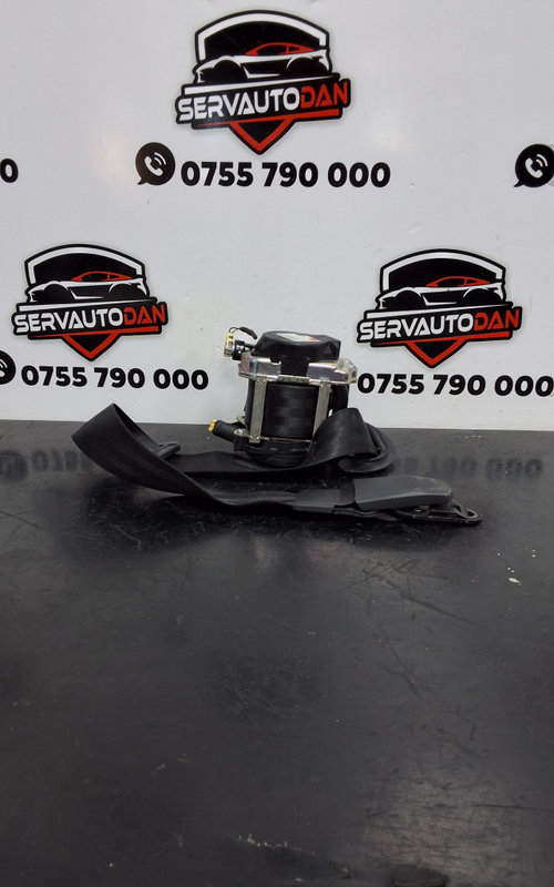 Centura stanga fata Audi A4 (2015-2019) [8W2, B9] 2.0 Motorina 2016, 8W0857705