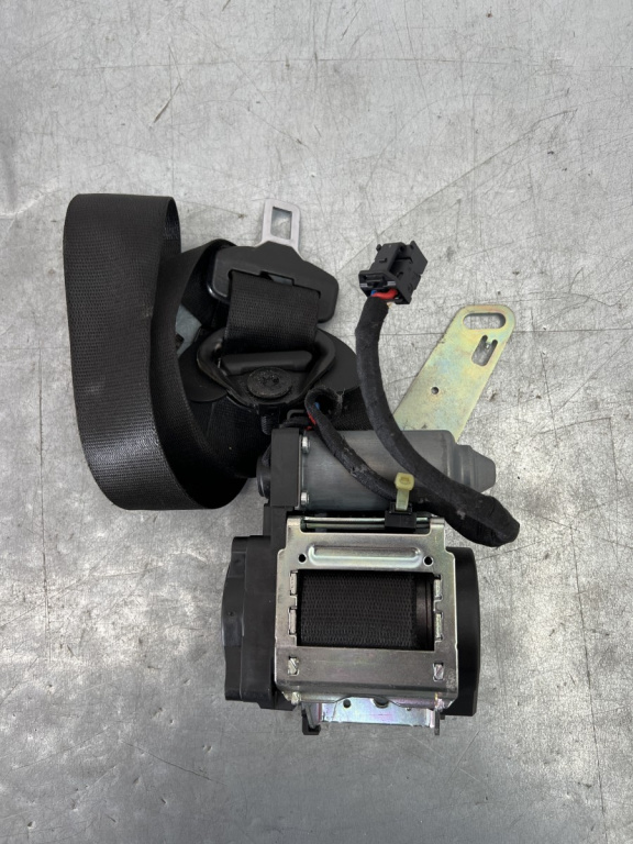 Centura stanga fata BMW F01 730d Steptronic, 245cp sedan 2011 (609315500)