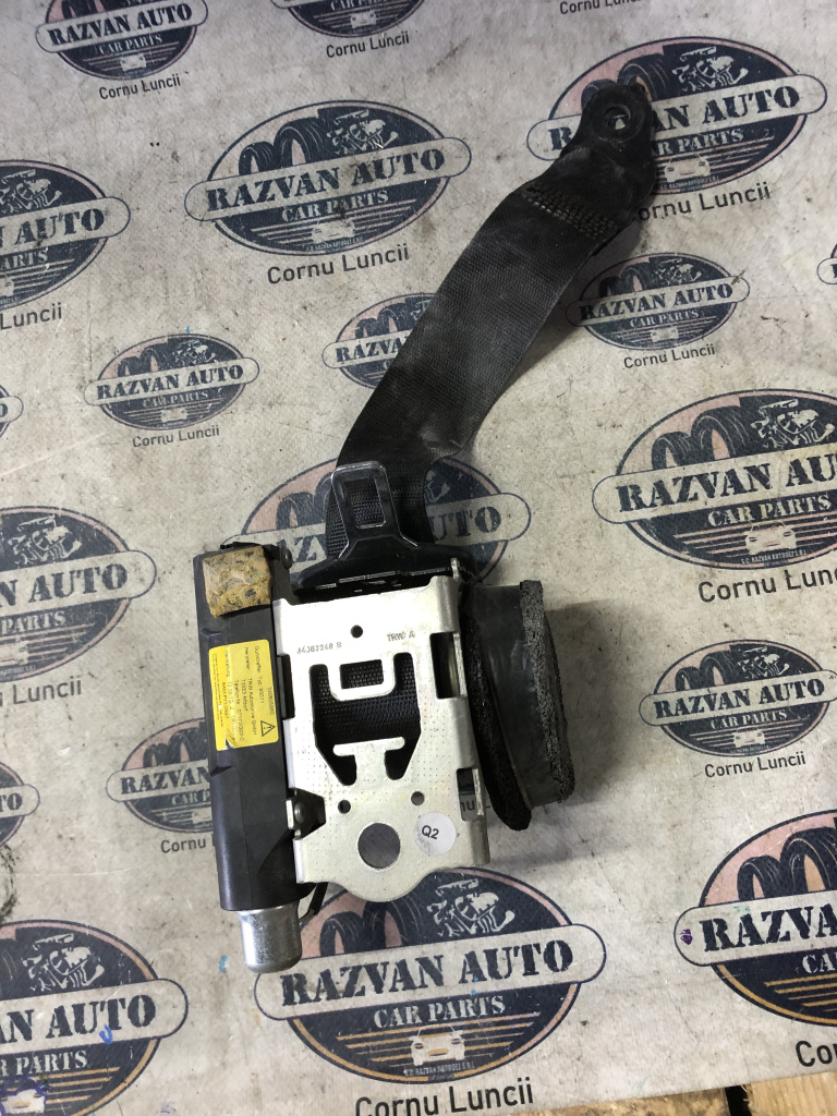 Centura stanga fata cu capsa Mercedes E-Class W212 2012, 33030736