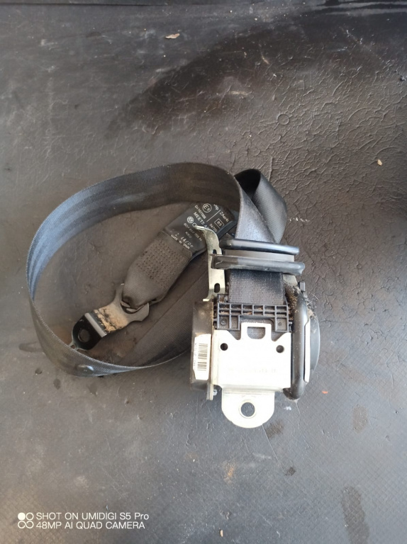 Centura stanga fata cu capsa , Volkswagen POLO 9N 2007 COD - 6Q4857705M