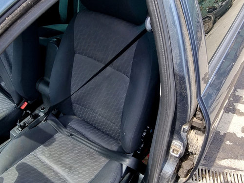 Centura stanga fata Opel Vectra C [Fabr 2003-2008] 1.9 CDTI LRD 110 KW / 150 C