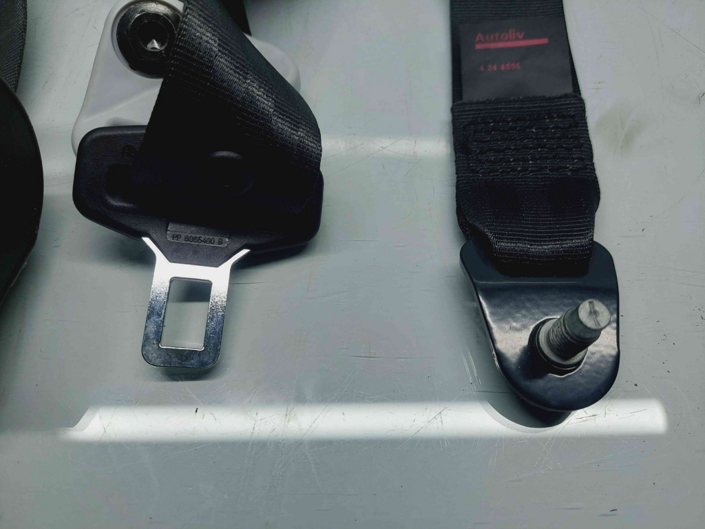 Centura stanga fata Peugeot 2008 [Fabr 2013-prezent] 98063150XX
