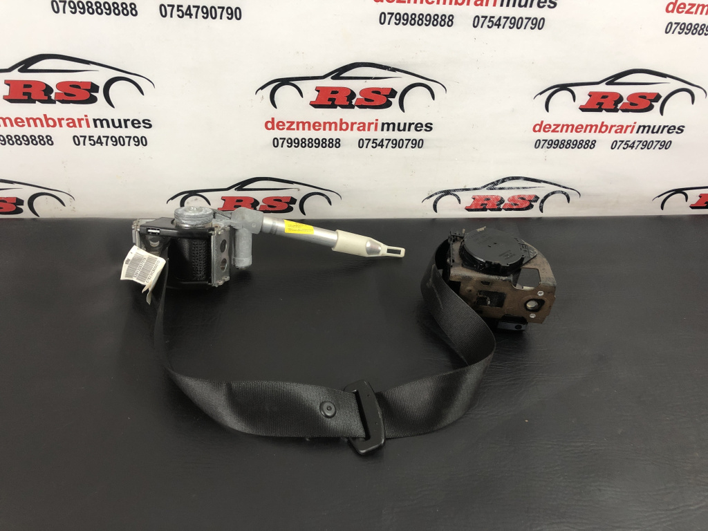 Centura stanga spate BMW 730 d E65 sedan 2008 (S3913283701X)