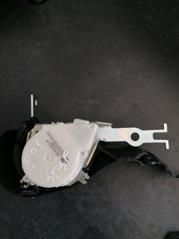 Centura stanga spate BMW Seria 7 (2008-2015) [F01, F02] 3.0 Motorina 2012