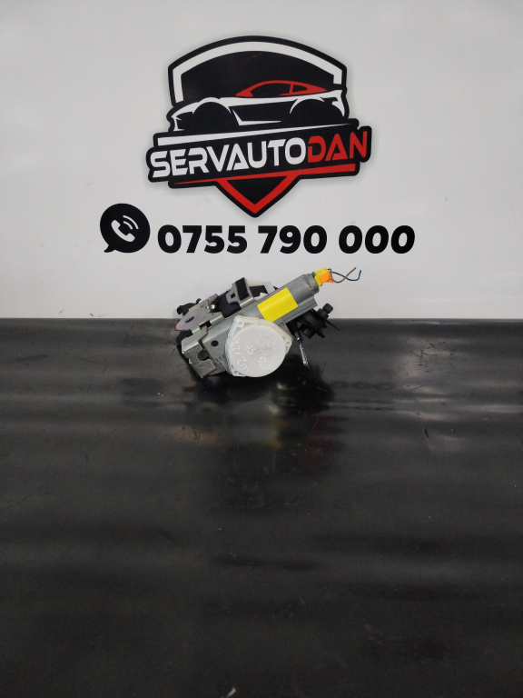 Centura stanga spate Mercedes-Benz E-Class (2009->) [W212] 2.2 Motorina 2014, A2128600186 / COMBI