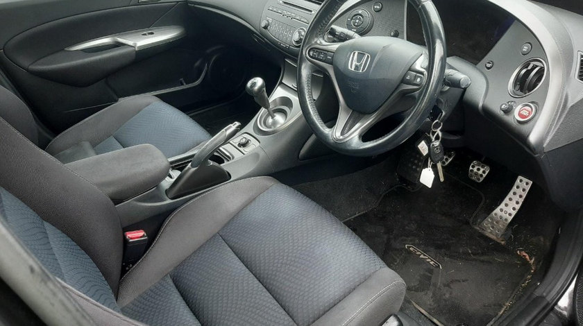 Centuri siguranta fata Honda Civic 2009 Hatchback 1.8 SE