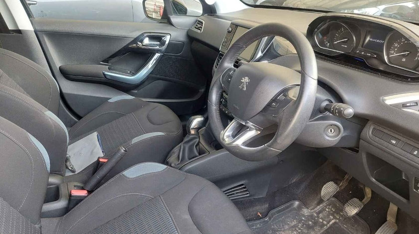 Centuri siguranta fata Peugeot 208 2012 HATCHBACK 1.6 HDI