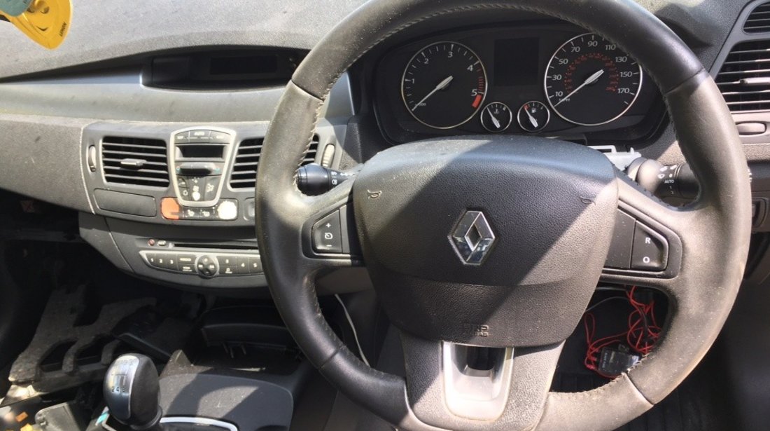 Centuri siguranta fata Renault Laguna 3 2009 Hatchback 2.0 DCI