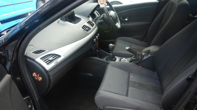 Centuri siguranta fata Renault Megane 3 2011 HATCHBACK 1.5 DCI