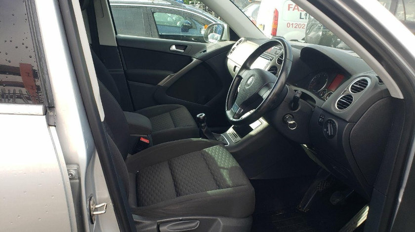 Centuri siguranta fata Volkswagen Tiguan 2008 SUV 2.0 TDI CBAB