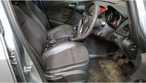 Centuri siguranta spate Opel Astra J 2012 Hatchbac...