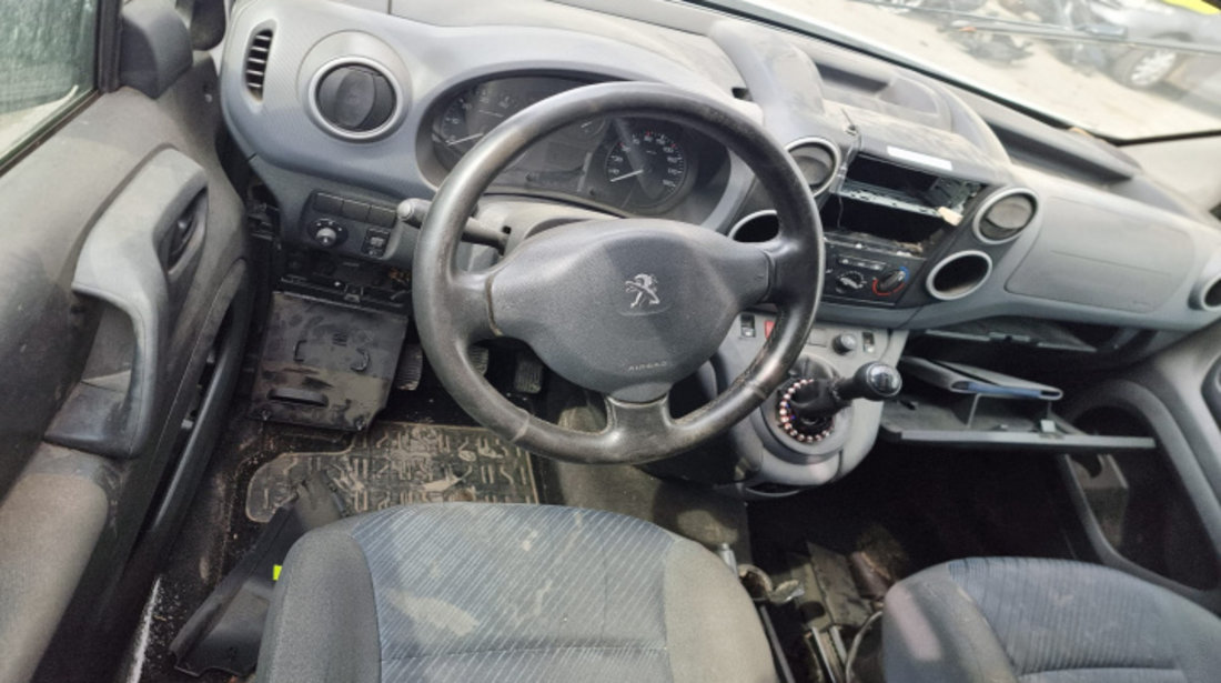 Centuri siguranta spate Peugeot Partner 2012 Minivan 1.6