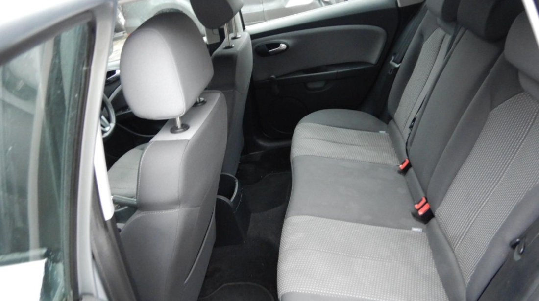 Centuri siguranta spate Seat Leon 2 2010 Hatchback 1.6 TDI
