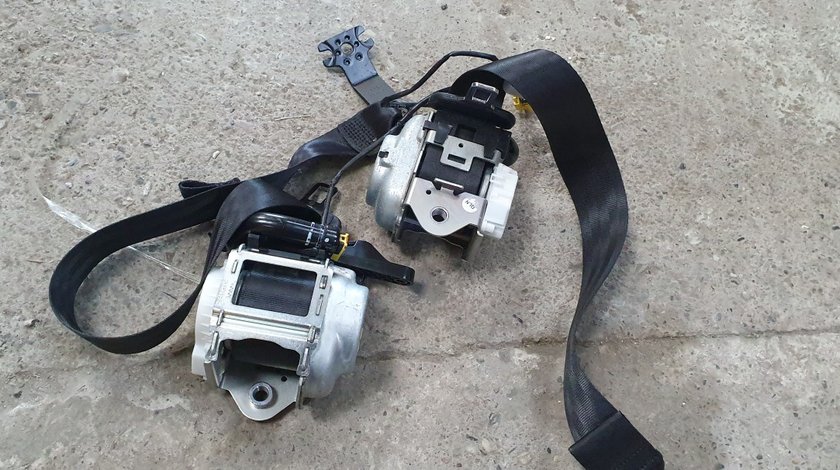 Centuri siguranta spate Vw Passat B8 2015 2016 2017 2018