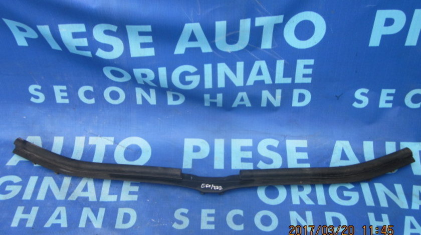 Cheder capota motor BMW E60 ;51117063835-11