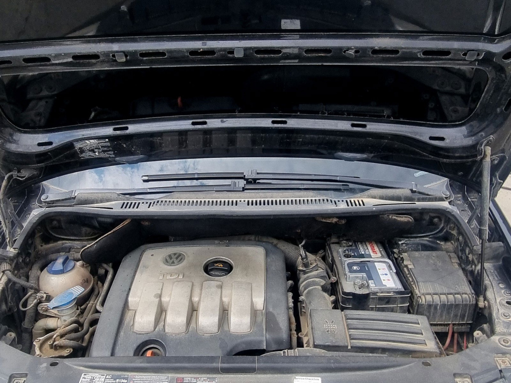 Cheder capota Volkswagen Touran (1T1, 1T2) [Fabr 2003-2010] 2.0 TDI BKD 103 KW / 140CP