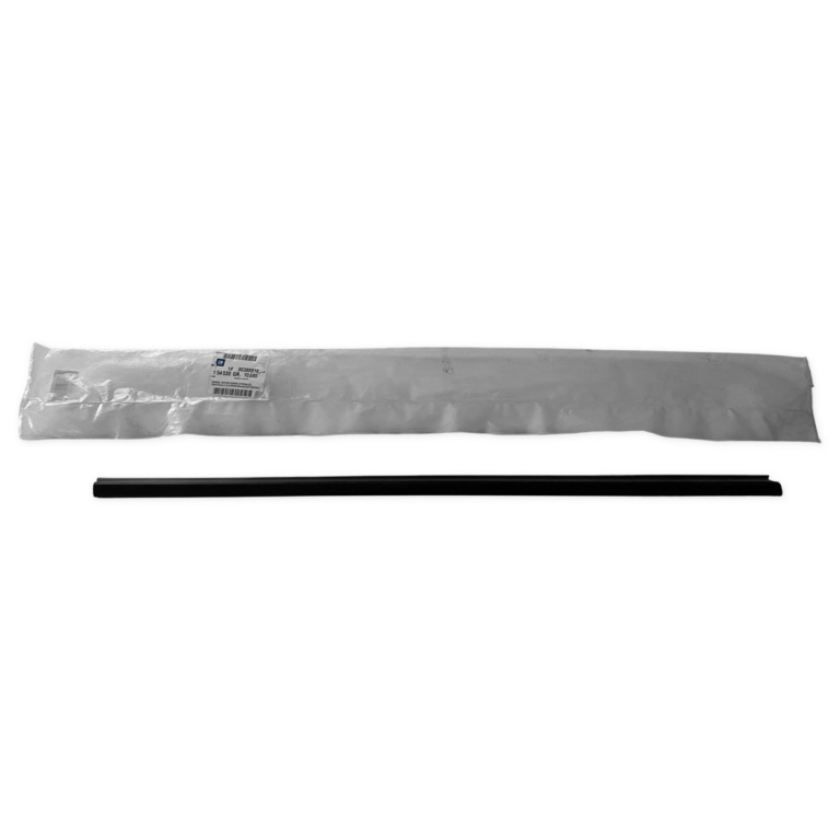 Cheder Exterior Geam Spate Dreapta Oe Opel 90388816