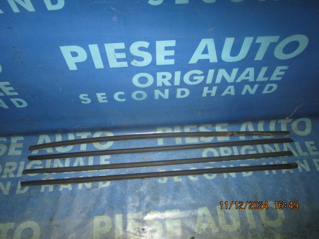 Cheder geam BMW F31 (perii exterior)