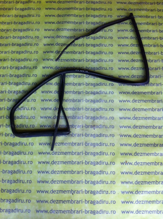 Cheder geam dreapta spate Volkswagen VW Bora [1998 - 2005] Sedan 1.6 16V MT (105 hp) (1J2) 16V