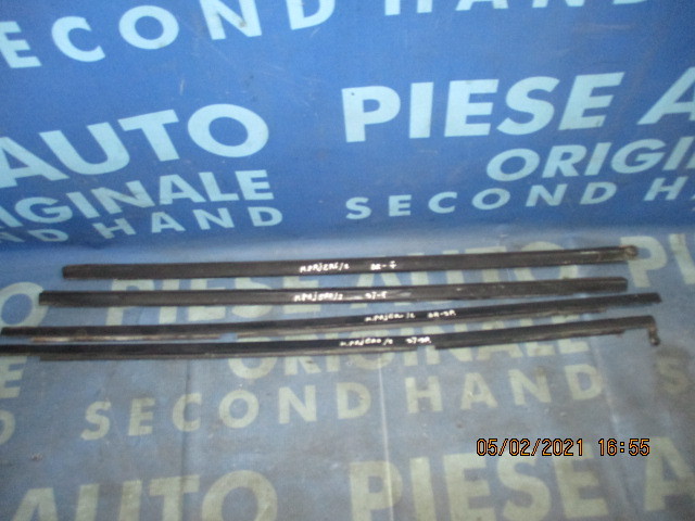 Cheder geam Mitsubishi Pajero 2001 (perii exterior)