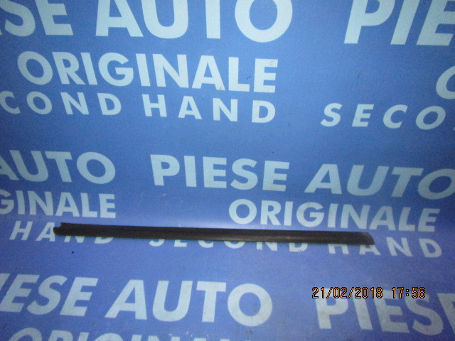 Cheder geam Renault Clio  (perii)