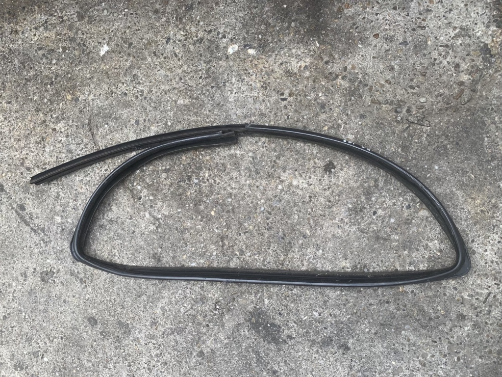 Cheder geam usa dreapta spate Opel Zafira A [facelift] [2003 - 2005] Minivan 5-usi 1.6 MT (101 hp) (F75_)