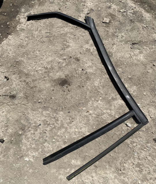 Cheder geam usa spate dreapta Ford Mondeo 4 [2007 - 2010] Liftback 2.0 TDCi DPF AT (140 hp) MK4 (BA7)