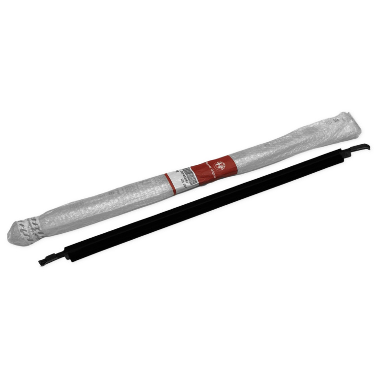 Cheder Geam Usa Spate Dreapta Oe Alfa Romeo 91403561
