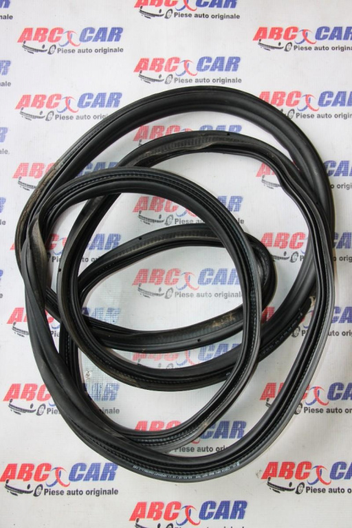 Cheder haion Volkswagen Tiguan 2007-2011 5N0827705