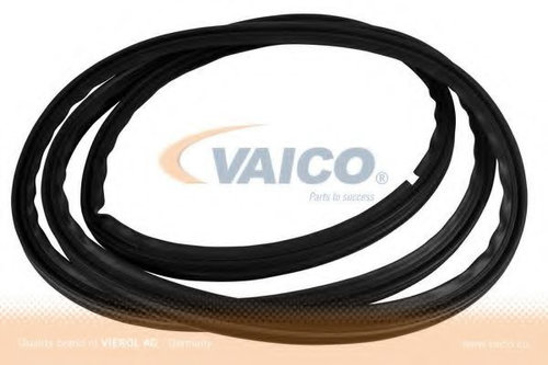 Cheder,portbagaj MERCEDES E-CLASS (W124) (1993 - 1995) VAICO V30-1564 piesa NOUA