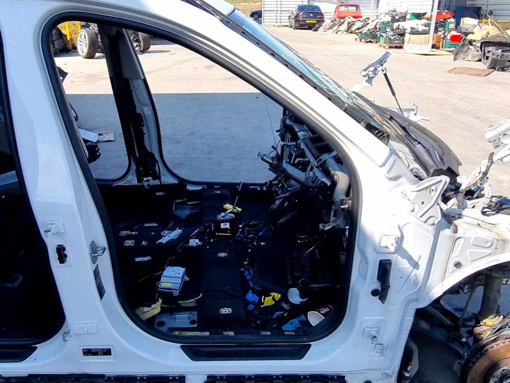 Cheder usa dreapta fata Bmw X1 (F48) [Fabr 2016-2022] 2.0 B47 110 KW / 150 CP