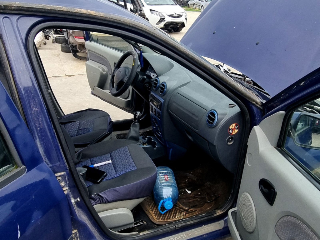 Cheder usa dreapta fata Dacia Logan MCV 