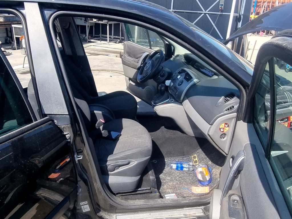 Cheder usa dreapta fata Renault Grand Scenic 2 [Fabr 2003-2008] 1.9 CDI F9Q803 96KW / 130CP