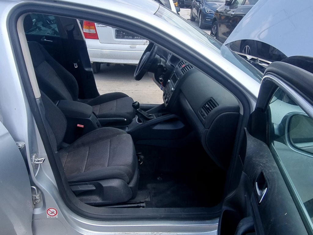 Cheder usa dreapta fata Volkswagen Jetta 3 (1K2) [Fabr 2005-2010] 1.9 TDI BXE 77KW / 105CP