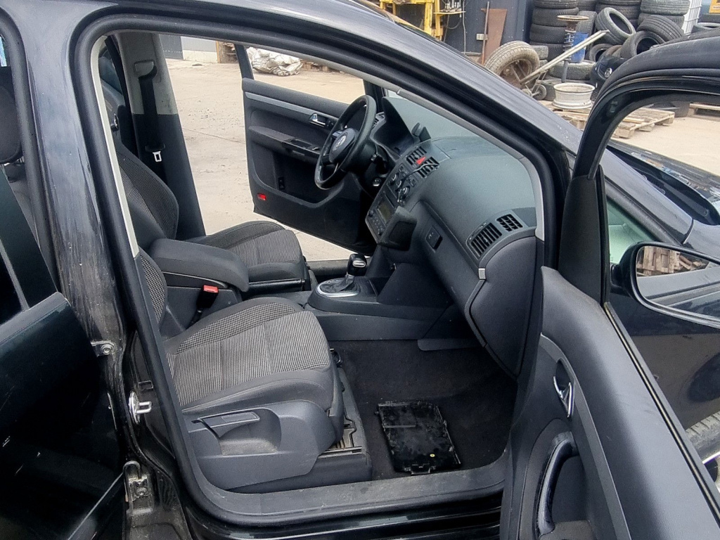 Cheder usa dreapta fata Volkswagen Touran (1T1, 1T2) [Fabr 2003-2010] 2.0 TDI BKD 103 KW / 140CP