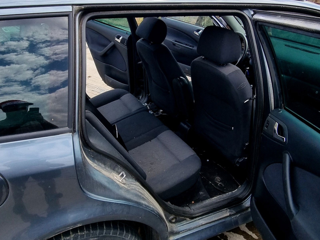 Cheder usa dreapta spate Skoda Octavia 1 Combi (1U5) [Fabr 1998-2010] 1.6 BENZ BFQ 75KW / 102CP