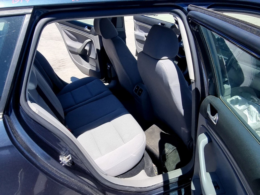 Cheder usa dreapta spate Volkswagen Golf 5 Variant (1K5) [Fabr 2007-2009] 1.9 TDI BLS 77 KW / 105 CP