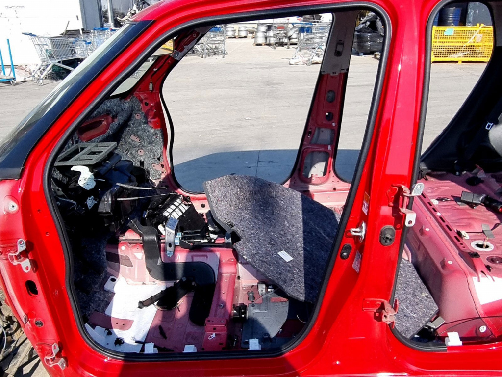 Cheder usa stanga fata Suzuki Swift 3 (MZ, EZ) [Fabr 2005-prezent] 1.2 hybrid K12D 61KW / 83CP