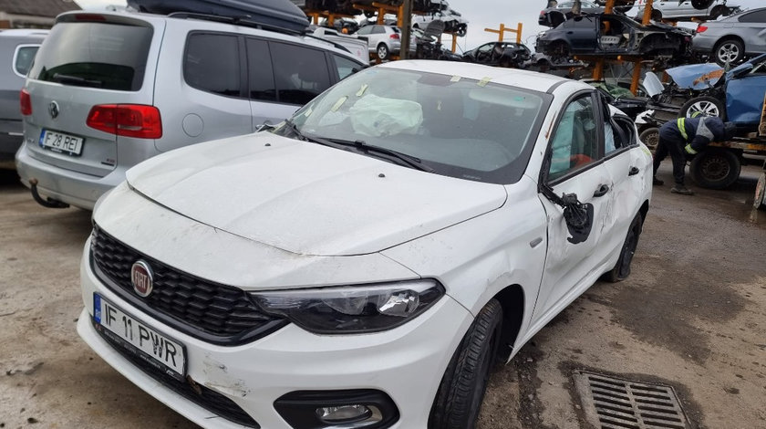 Chedere Fiat Tipo 2020 sedan/berlina 1.4 benzina